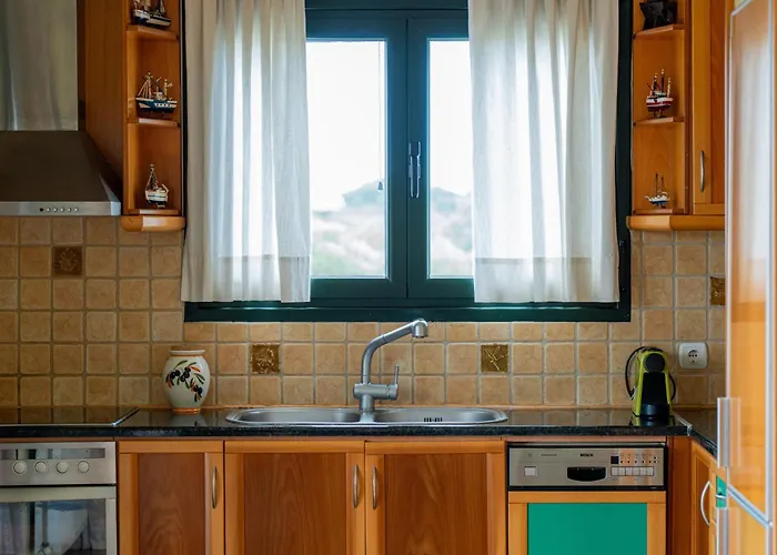 Villa Marilena Sea View Mantzavináta