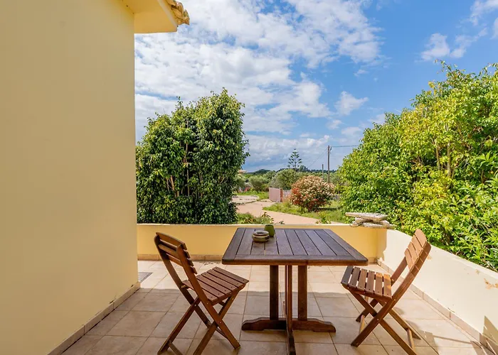 Marilena Sea View Mantzavináta